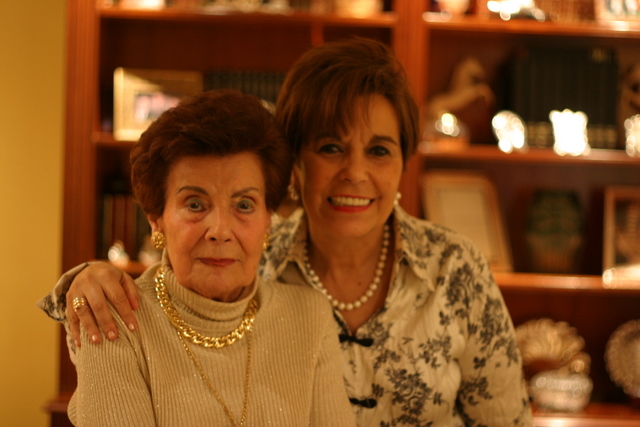 Marisa and her mom, Christmas 2009